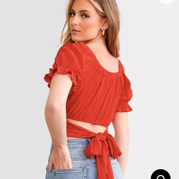 Willow & Root pleated wrap top - Picture 1 of 3